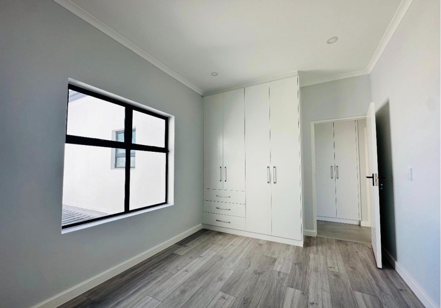 3 Bedroom Property for Sale in Sandown Western Cape